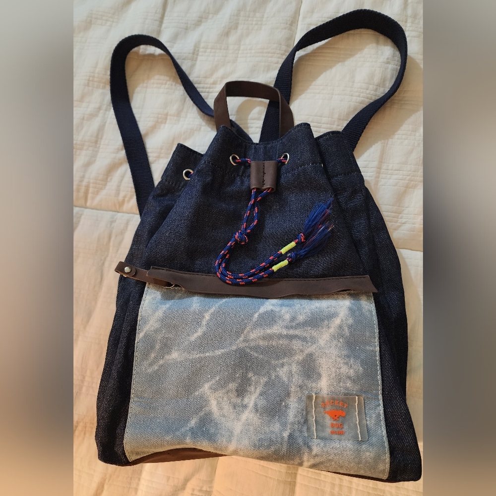 NWT. Rocket Dog Backpack